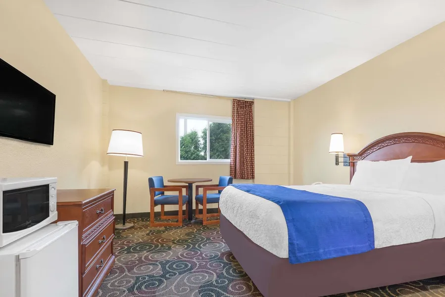 Travelodge by Wyndham Lima OH hotel detail image 6