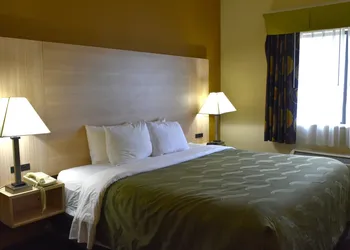 Quality Inn & Suites Brooks Louisville South hotel thumbnail 6