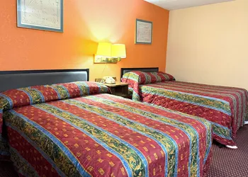Red Carpet Inn & Suites Lima hotel thumbnail 8