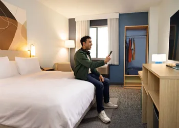 Spark by Hilton Tifton hotel thumbnail 8