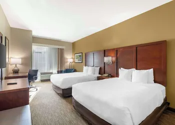Comfort Inn & Suites Tifton hotel thumbnail 5