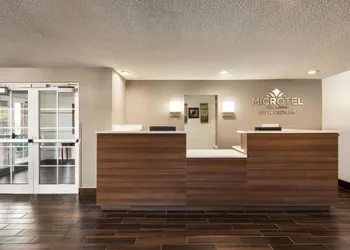 Microtel Inn & Suites by Wyndham Tifton hotel thumbnail 5