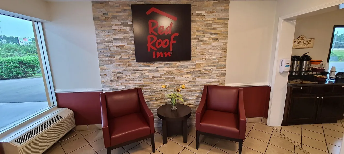 Red Roof Inn Tifton hotel detail image 2