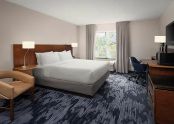 Fairfield Inn & Suites by Marriott Tifton hotel thumbnail 5