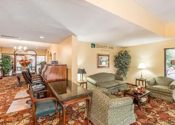 Quality Inn Tifton hotel thumbnail 4