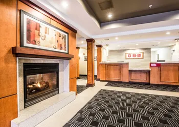 TownePlace Suites by Marriott Gilford hotel thumbnail 2