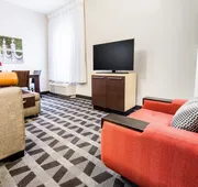 TownePlace Suites by Marriott Gilford hotel detail image 7