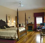 Coppertoppe Inn and Retreat Center hotel detail image 3