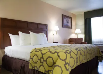 Baymont by Wyndham Yreka hotel thumbnail 5