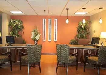AmericInn by Wyndham Sheboygan hotel thumbnail 3