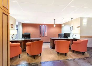 AmericInn by Wyndham Sheboygan hotel thumbnail 4