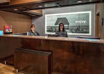 Hampton Inn Tullahoma hotel thumbnail 3