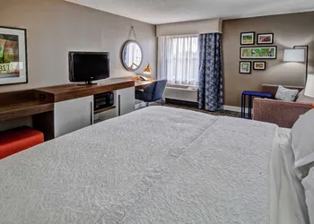 Hampton Inn Tullahoma hotel thumbnail 6