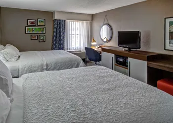 Hampton Inn Tullahoma hotel thumbnail 7