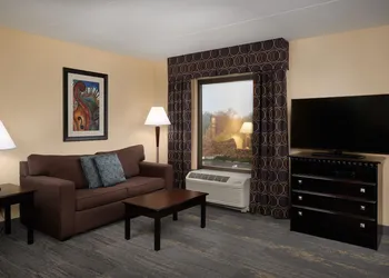 Hampton Inn & Suites Mt. Juliet hotel thumbnail 7