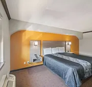 Americas Best Value Inn & Suites Brenham hotel detail image 7