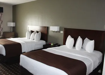 Baymont by Wyndham Columbus hotel thumbnail 6
