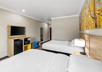 Days Inn by Wyndham Rockdale Texas hotel thumbnail 7