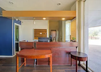 Sunset Inn Flatonia I 10 by Hotel O hotel thumbnail 4