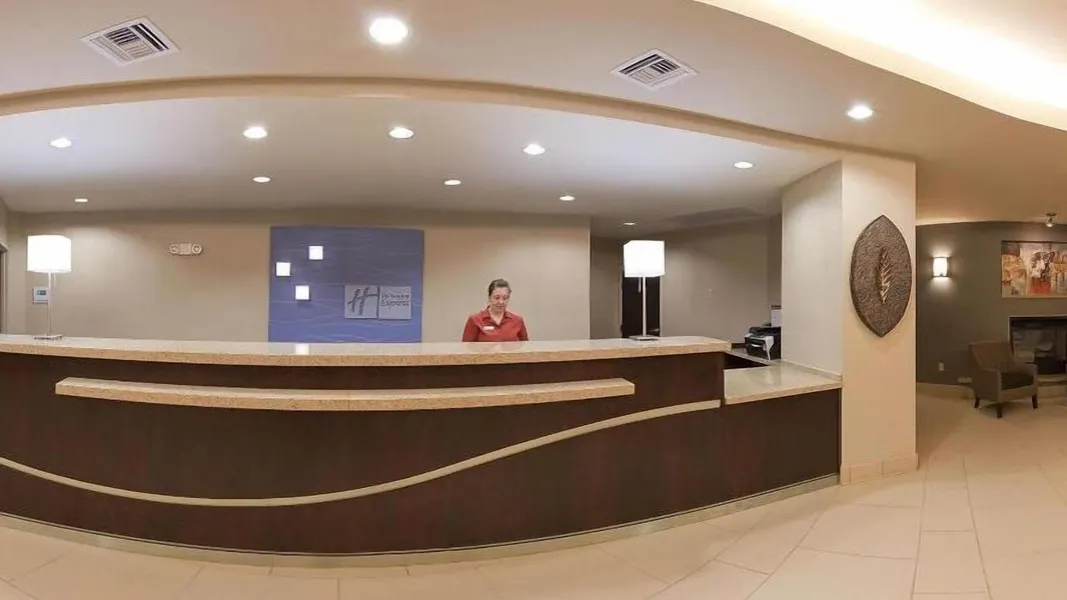 HOLIDAY INN EXPRESS & SUITES ZANESVILLE NORTH by IHG hotel detail image 2