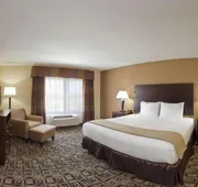 HOLIDAY INN EXPRESS & SUITES ZANESVILLE NORTH by IHG hotel detail image 4