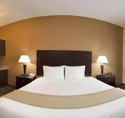 HOLIDAY INN EXPRESS & SUITES ZANESVILLE NORTH by IHG hotel detail image 5