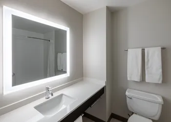 Holiday Inn Express Minden by IHG hotel thumbnail 7