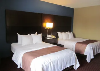 Quality Inn Upper Sandusky hotel thumbnail 8