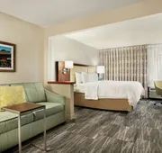 Hampton Inn Findlay hotel detail image 7