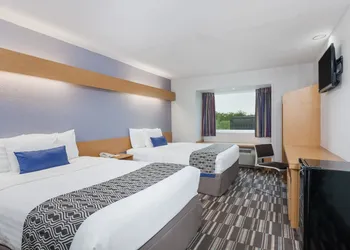 Microtel Inn & Suites by Wyndham Ardmore hotel thumbnail 4