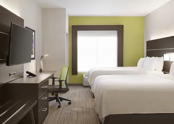 Holiday Inn Express Hotel & Suites Durant by IHG hotel thumbnail 8