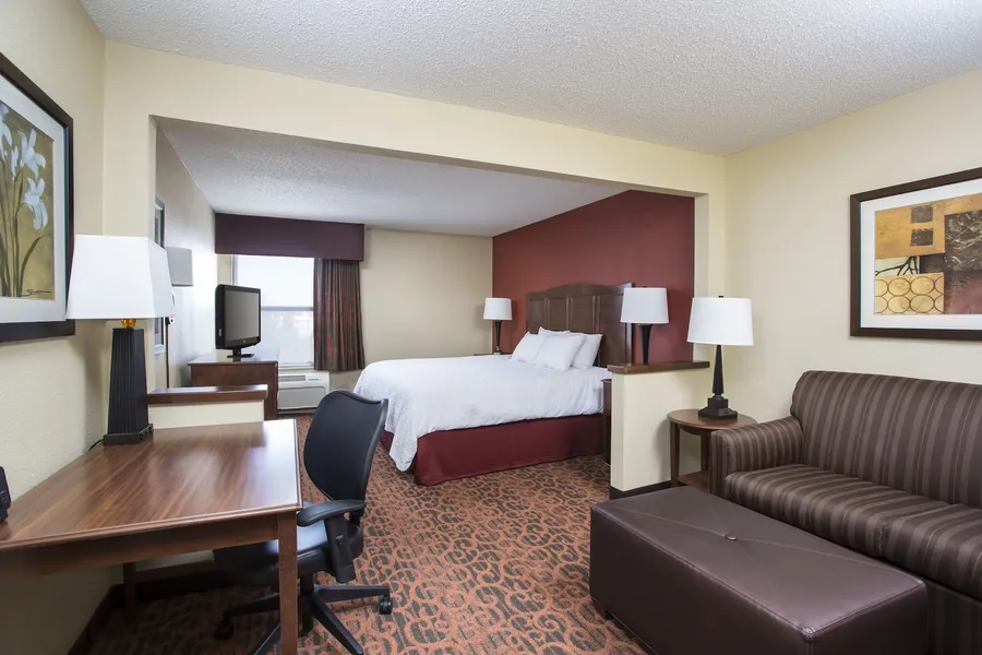 Hampton Inn Shawnee hotel detail image 6