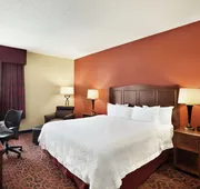 Hampton Inn Shawnee hotel detail image 7