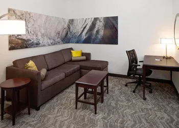 Comfort Suites Ardmore hotel thumbnail 7