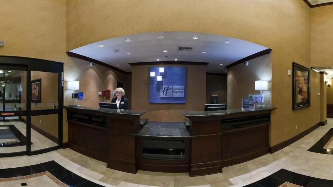 Holiday Inn Express Hotel & Suites POTEAU by IHG hotel detail image 2