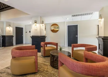 Best Western Prime Inn & Suites hotel thumbnail 2