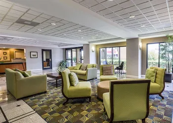 Comfort Inn & Suites Southwest Fwy at Westpark hotel thumbnail 5