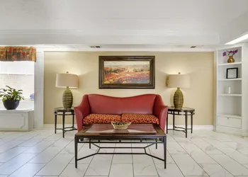Quality Inn near Martinsville Speedway hotel thumbnail 5