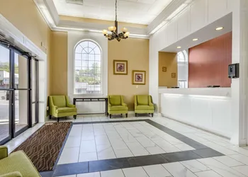 Quality Inn near Martinsville Speedway hotel thumbnail 8