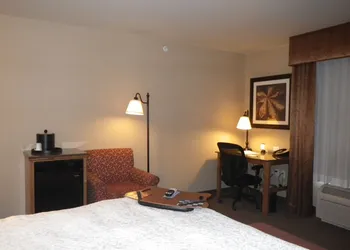 Hampton Inn & Suites Buffalo hotel thumbnail 5