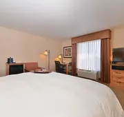 Hampton Inn & Suites Buffalo hotel detail image 7