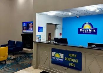 Days Inn by Wyndham Lincoln, IL/Route 66 hotel thumbnail 3