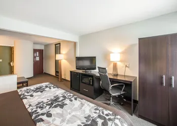 Sleep Inn Decatur I-72 hotel thumbnail 8