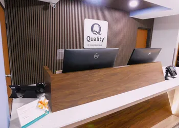 Quality Inn Pontiac hotel thumbnail 6