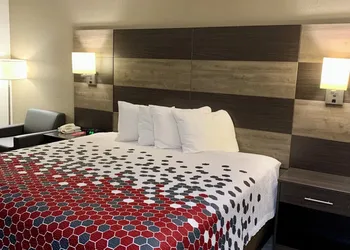 Econo Lodge Chillicothe hotel thumbnail 8