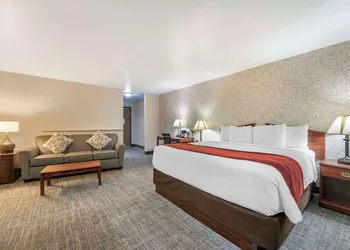 SureStay Plus Hotel by Best Western Buffalo hotel thumbnail 6