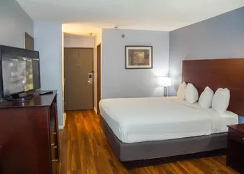 Baymont by Wyndham Delaware hotel thumbnail 7