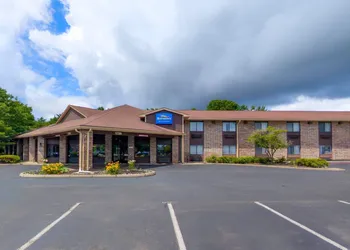 Baymont by Wyndham Delaware hotel thumbnail 8