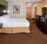 Holiday Inn Express & Suites Bucyrus by IHG hotel detail image 7