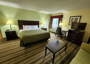 Quality Inn Wheelersburg hotel thumbnail 4